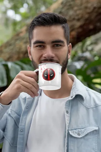 Taza Enlozada Encuentro De Titanes - Deadpool & Wolverine Blanco Regalo