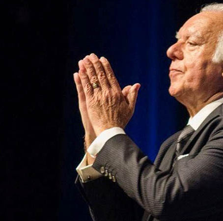 Óbito/Carlos do Carmo: "Lisboa Menina e Moça" torna-se canção oficial da cidade