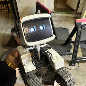 "Robot"