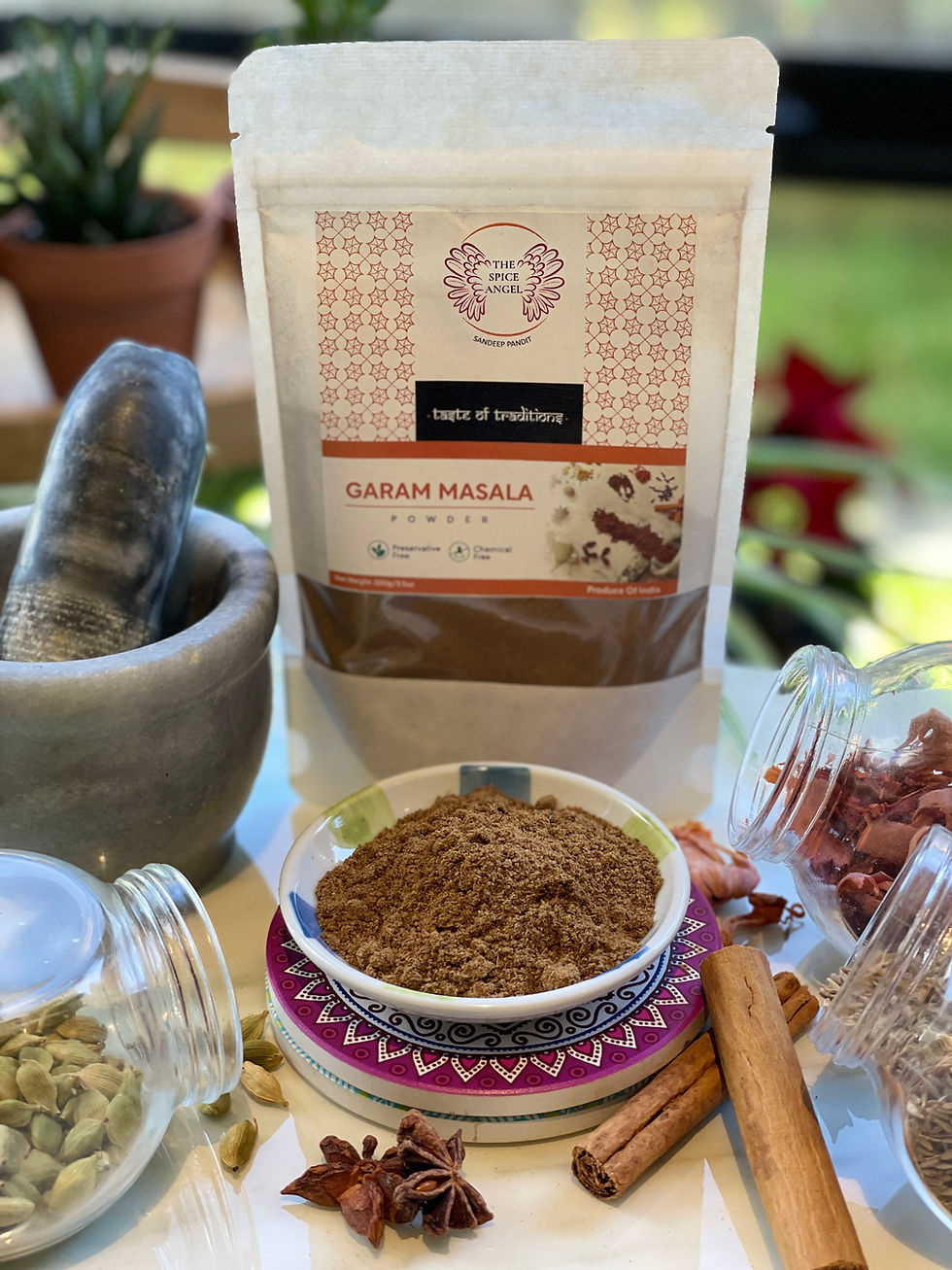 masterchef kashmiri garam masala in a bowl