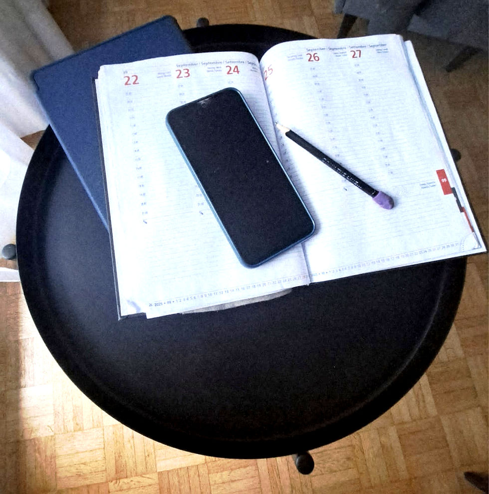 Termin für Lockenhaarschnitt und Strukturhaarschnitt vereinbaren