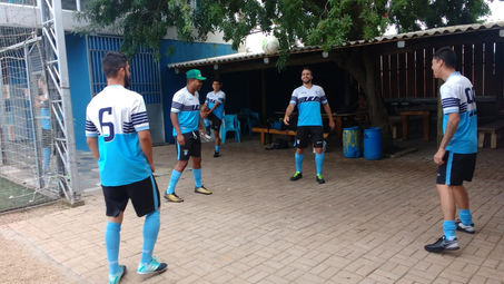 Atuação de gala no 1° tempo não garante vitória