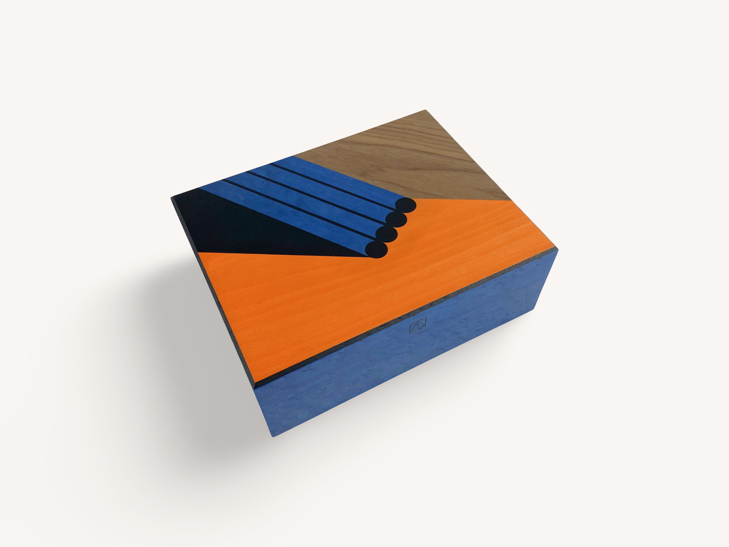 Linea Graphic - Cigar Humidor - 50 cigars