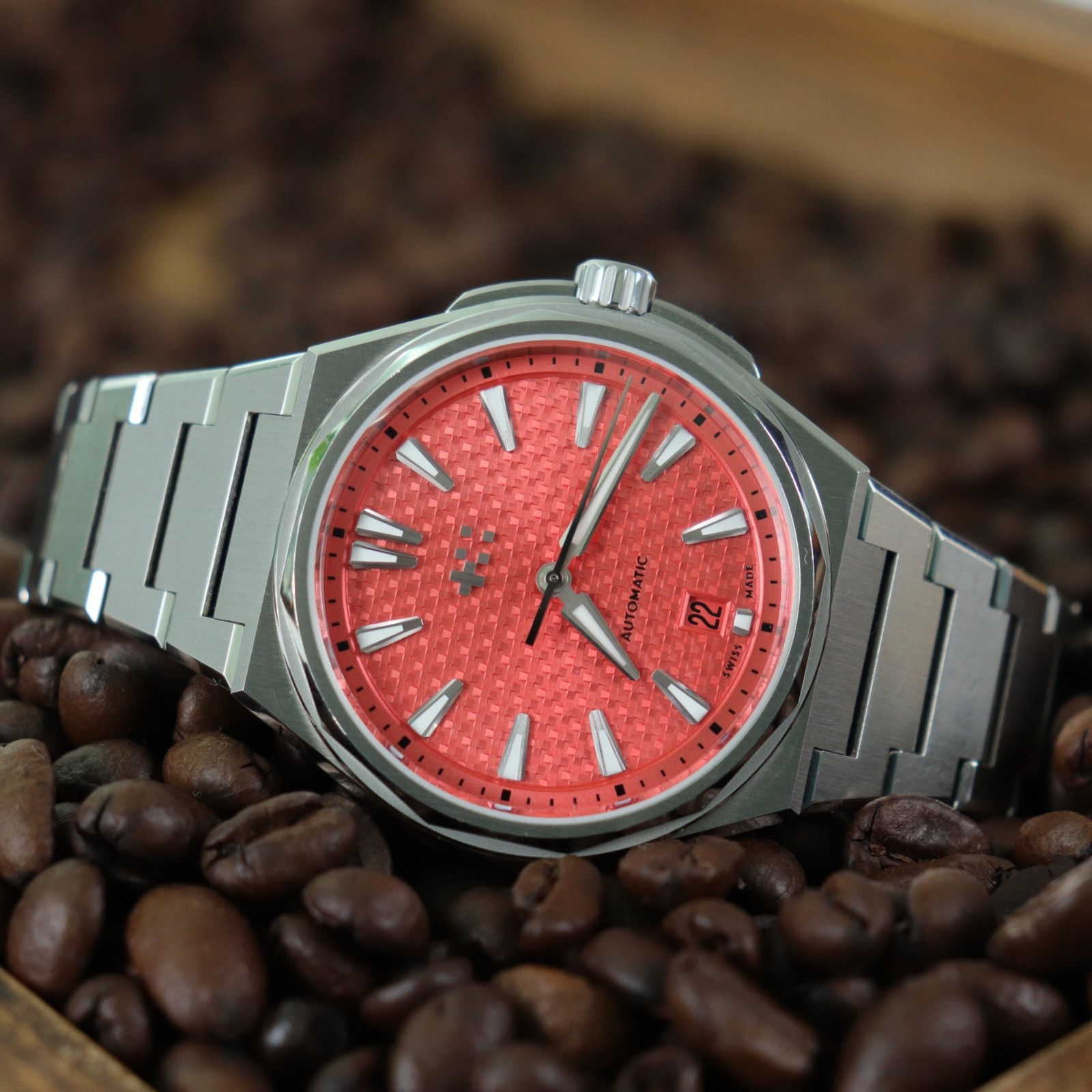 Christopher Ward The Twelve Ice Cream 'Peach'