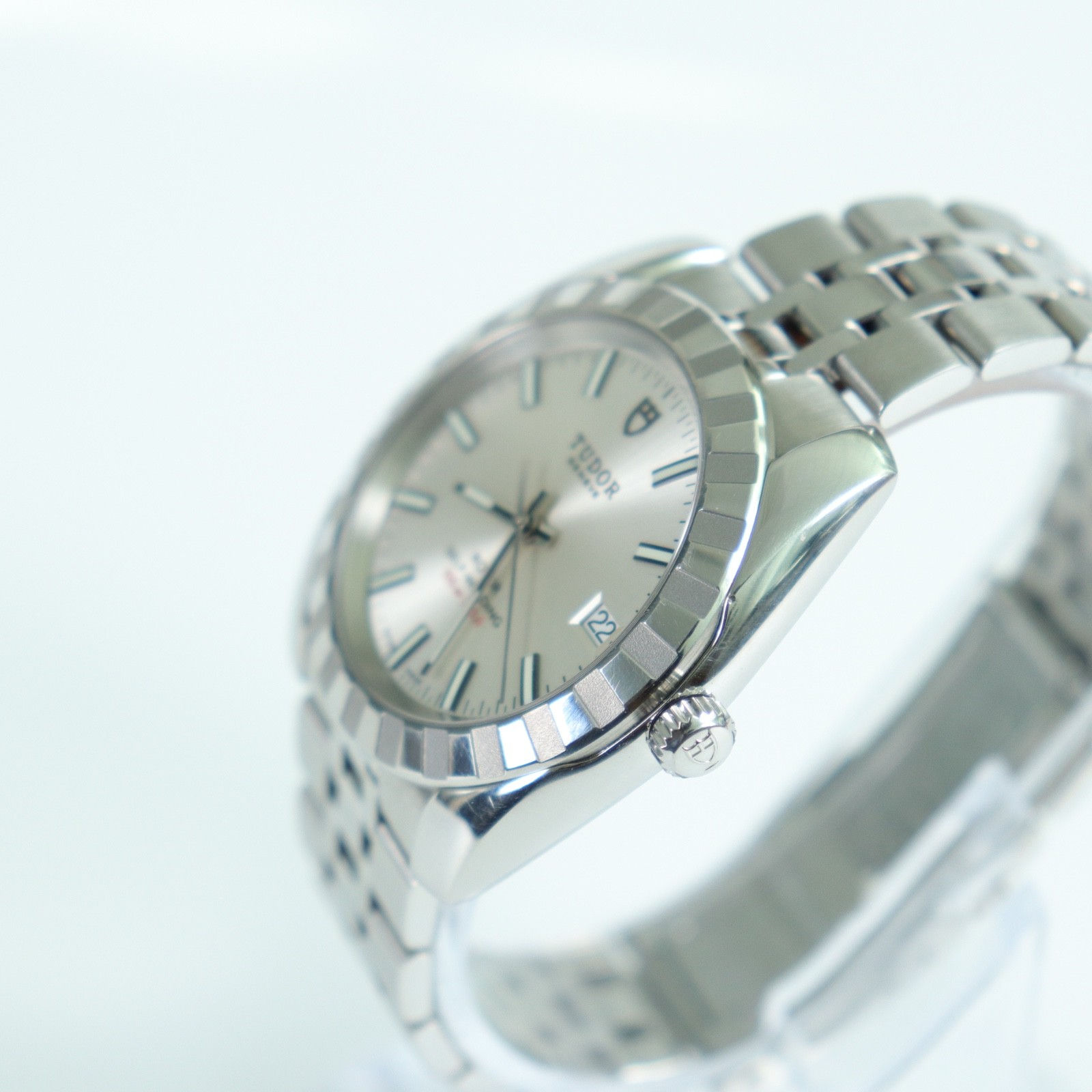 Tudor Classic Date Ref. 21010