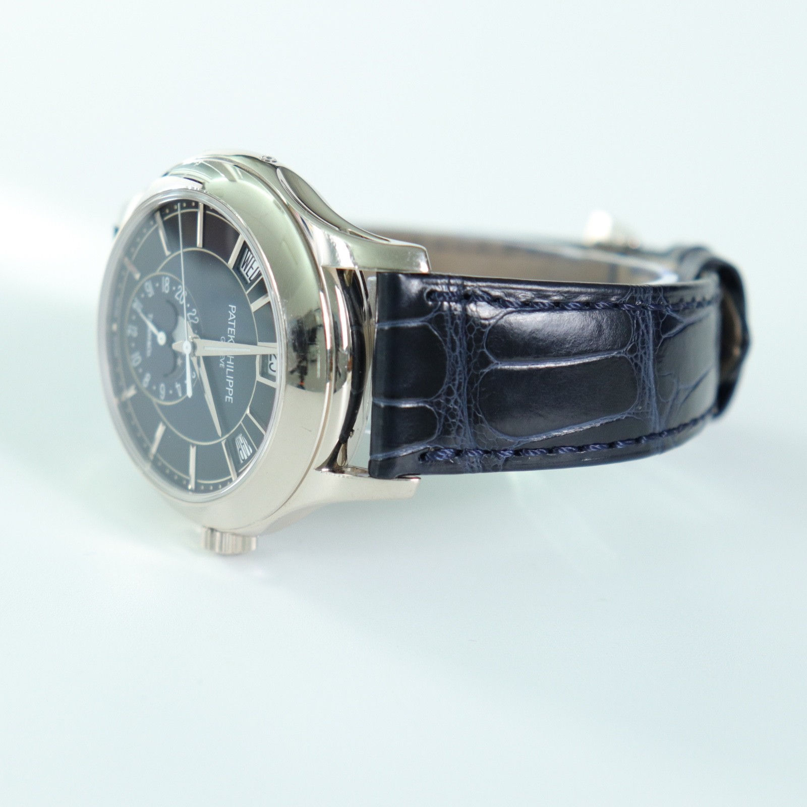 Patek Philippe Complication Annual Calender Ref. 5205G-013