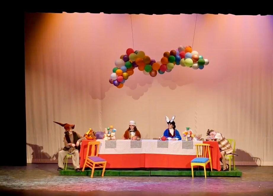Dorothy in Wonderland