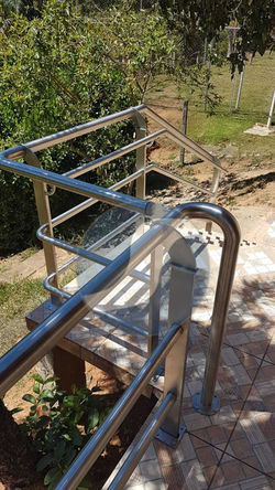 Guarda corpo em aço inox