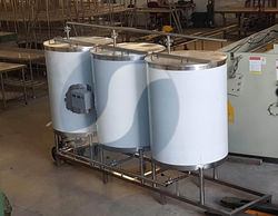 Tanques para limpeza CIP