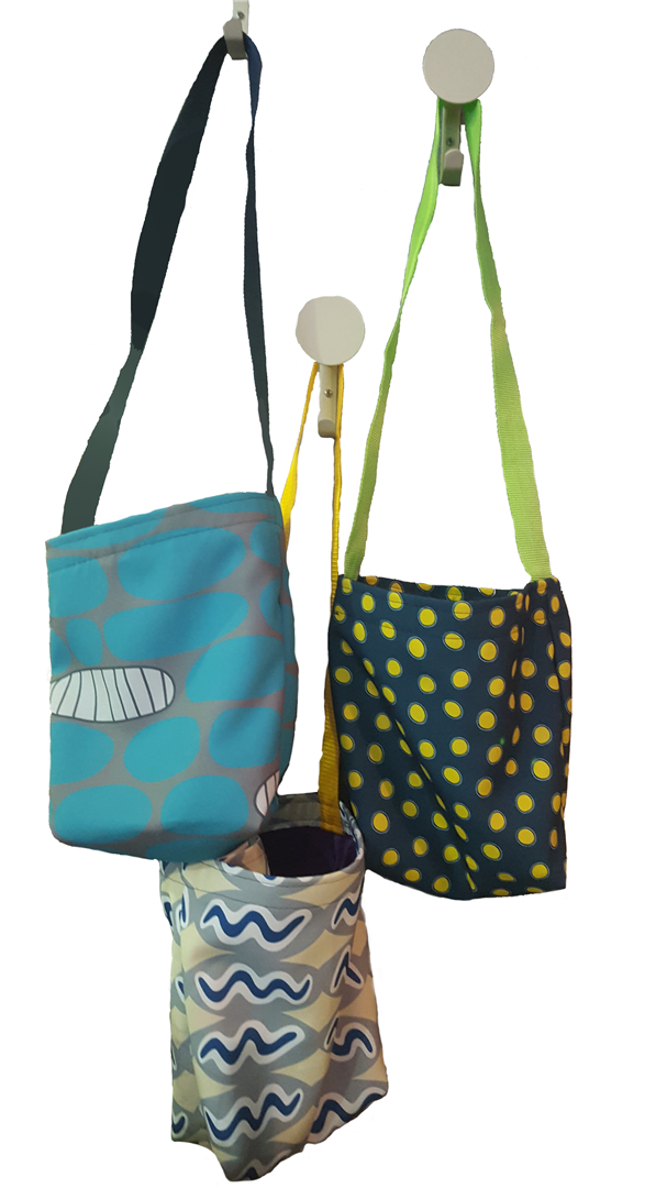 Go Bag_Clown Trigger Fish Circles (Large