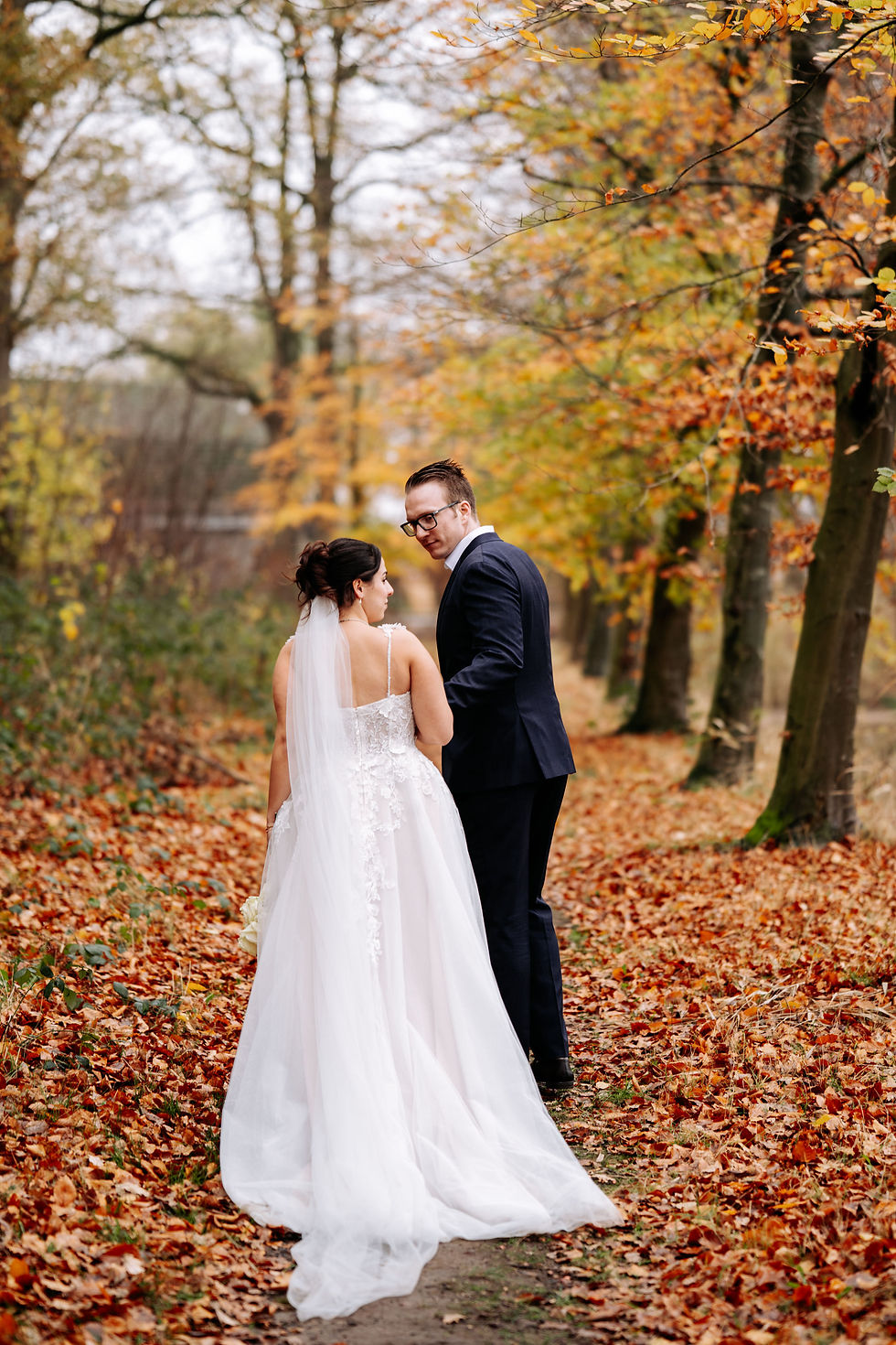 Herfstbruiloft trouwfoto's