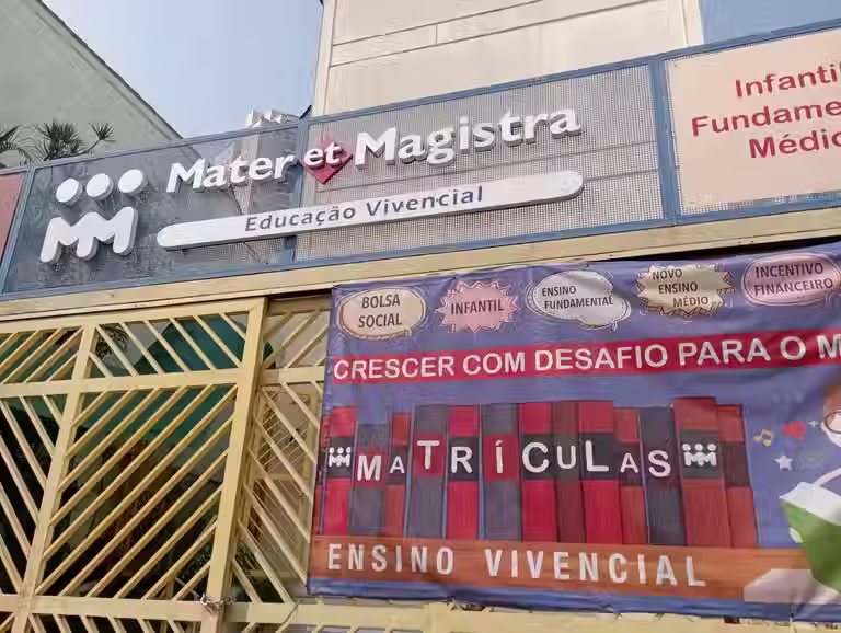 Mater.avif