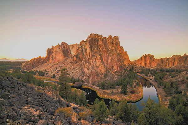 Sunset at Smith Rock, Oregon_edited_edited.jpg