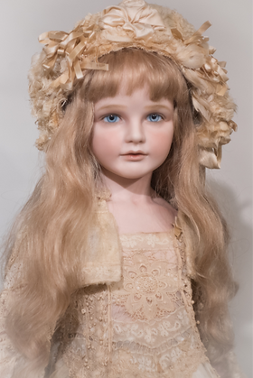 【希少】 小さな貴婦人 岡馬勲作 ビスクドール フランクリン画廊 トランク付き 希少】 小さな貴婦人 岡馬勲作 ビスクドール フランクリン画廊