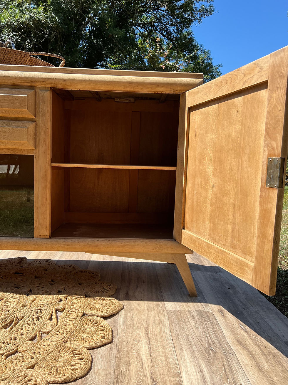 Miniature : Très grand buffet tout en chêne