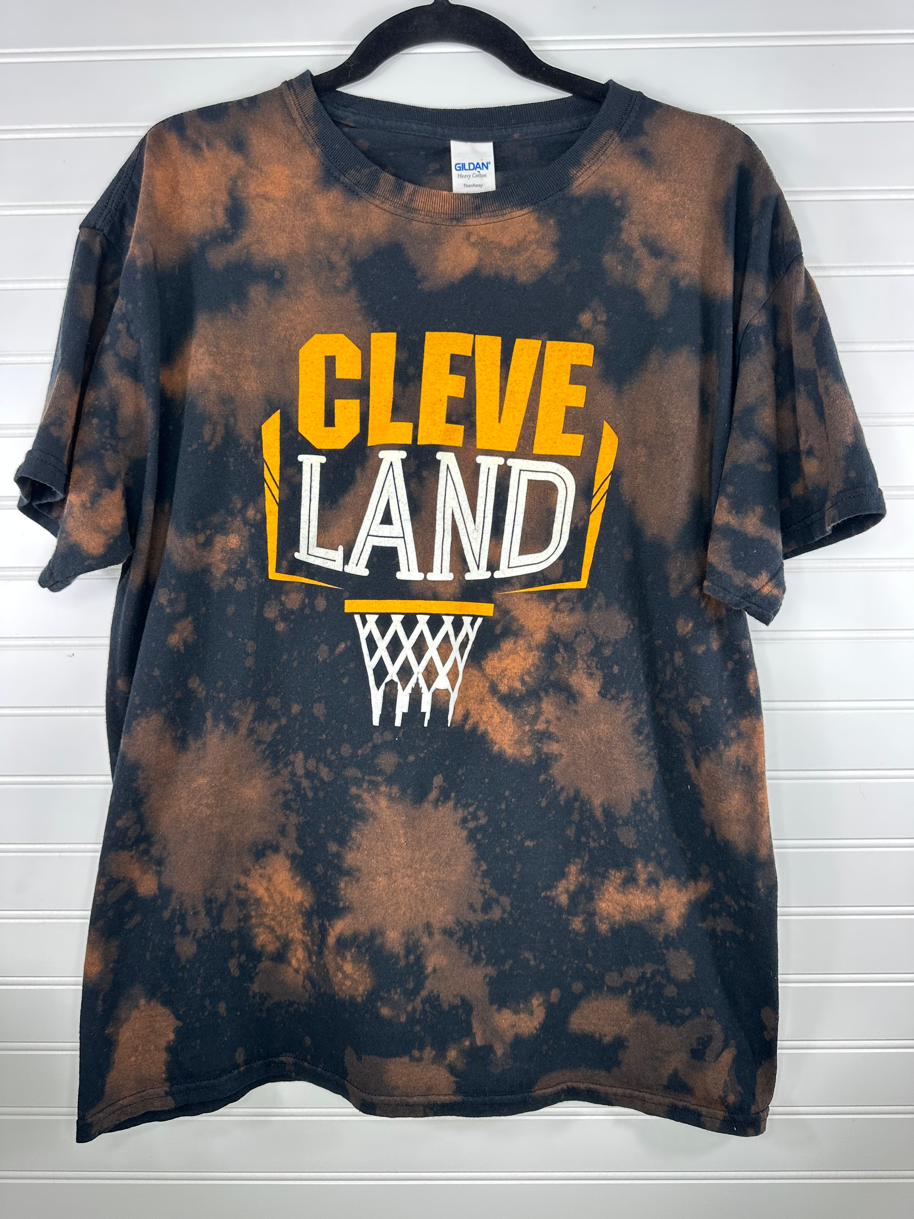 Large CLE Basketball Bleached T-Shirt