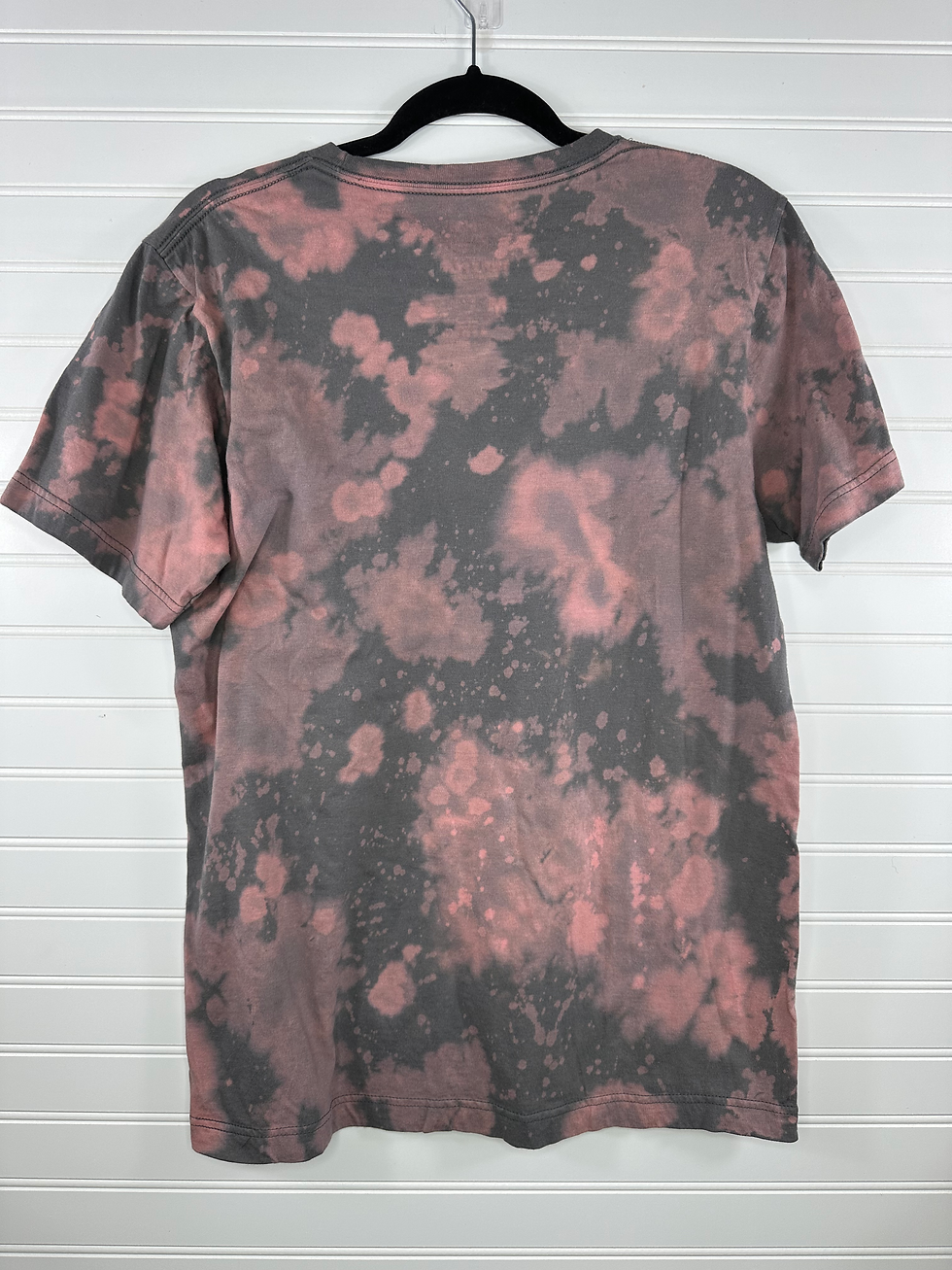 back view, no graphic, just bleach splatter 