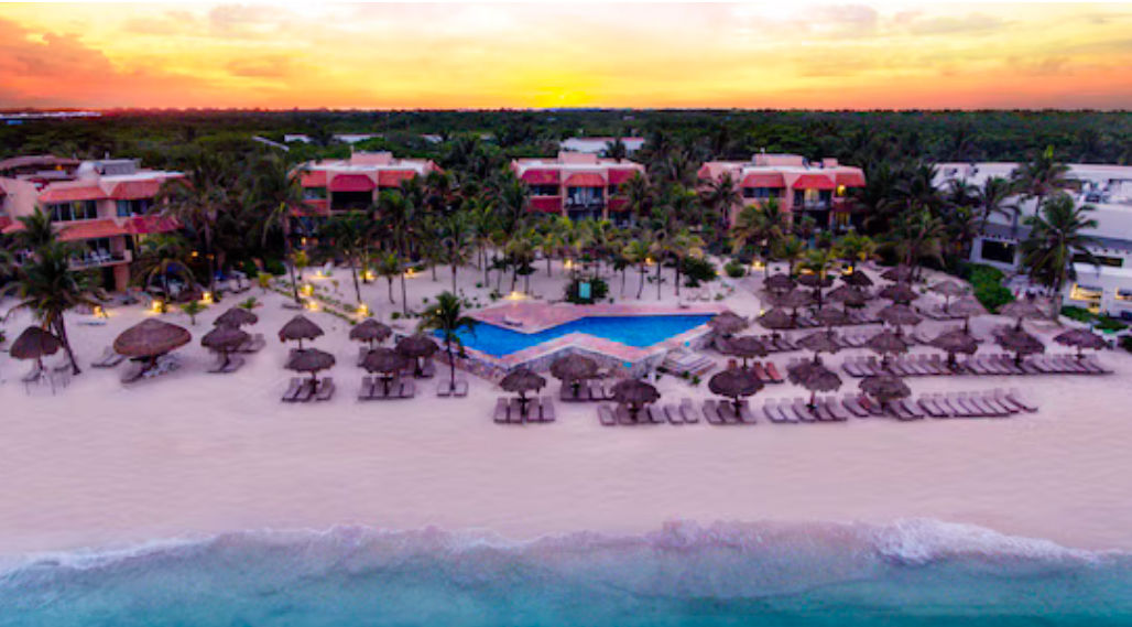 Couple’s Room - Grand Oasis Tullum 4 nights Mexico
