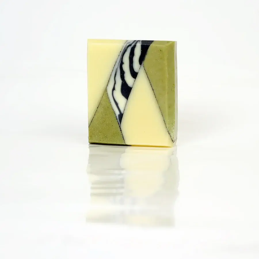 Savon graphique Howlite