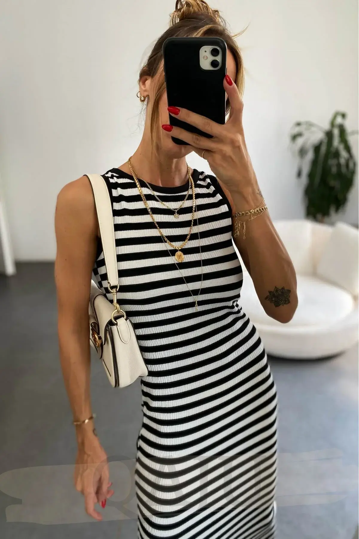 Kadın Viskon Kumaş Çizgili Fit Elbise Siyah Beyaz