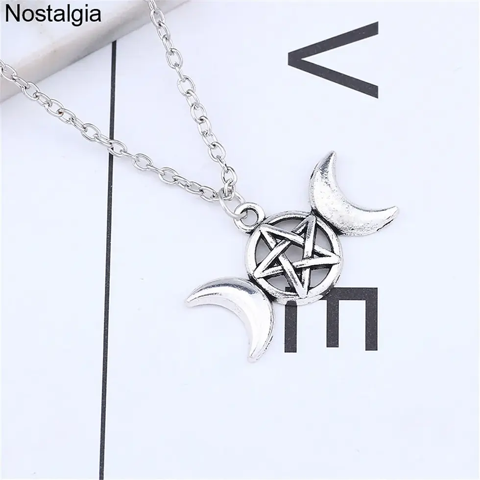 Miniatura: Colar com pingente e pentagrama wicca, deusa da lua tripla, lua crescente