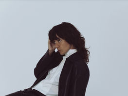 Courtney Barnett Press Photo, credit: Lindsey Byrnes