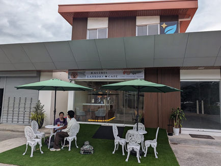 Racines Laundry and Cafe Dining Area