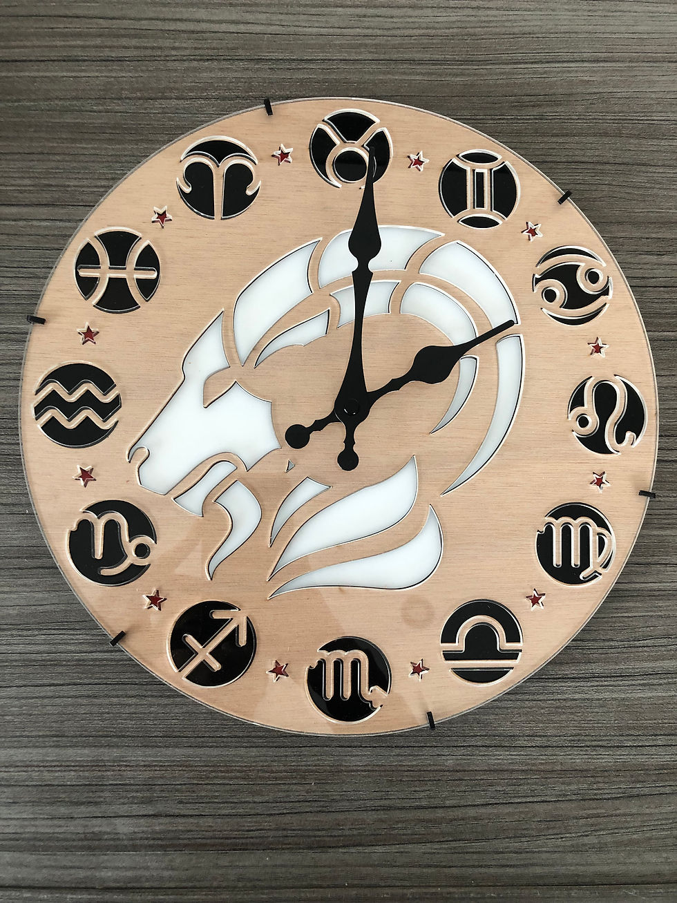 Miniature : Horloge Capricorne