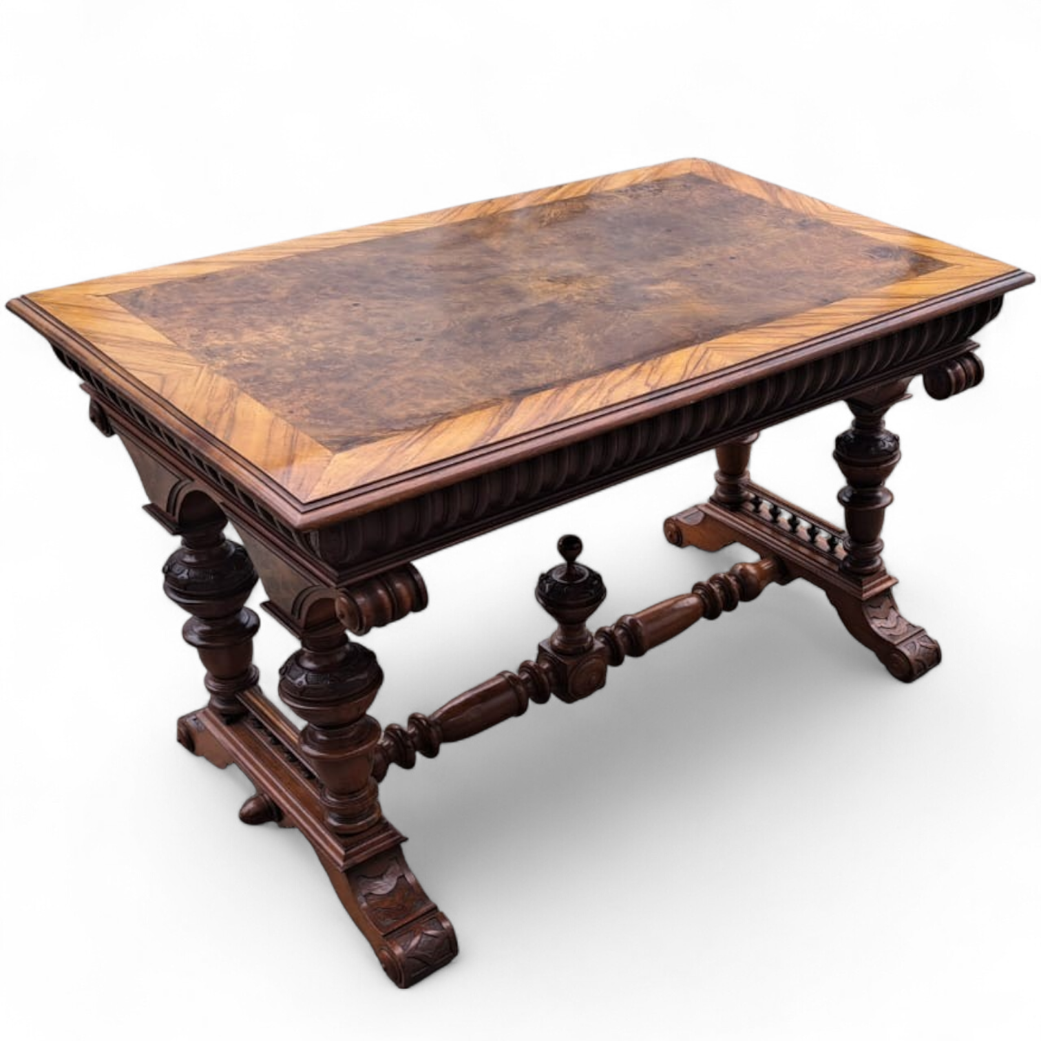 254. Stolik do pisania