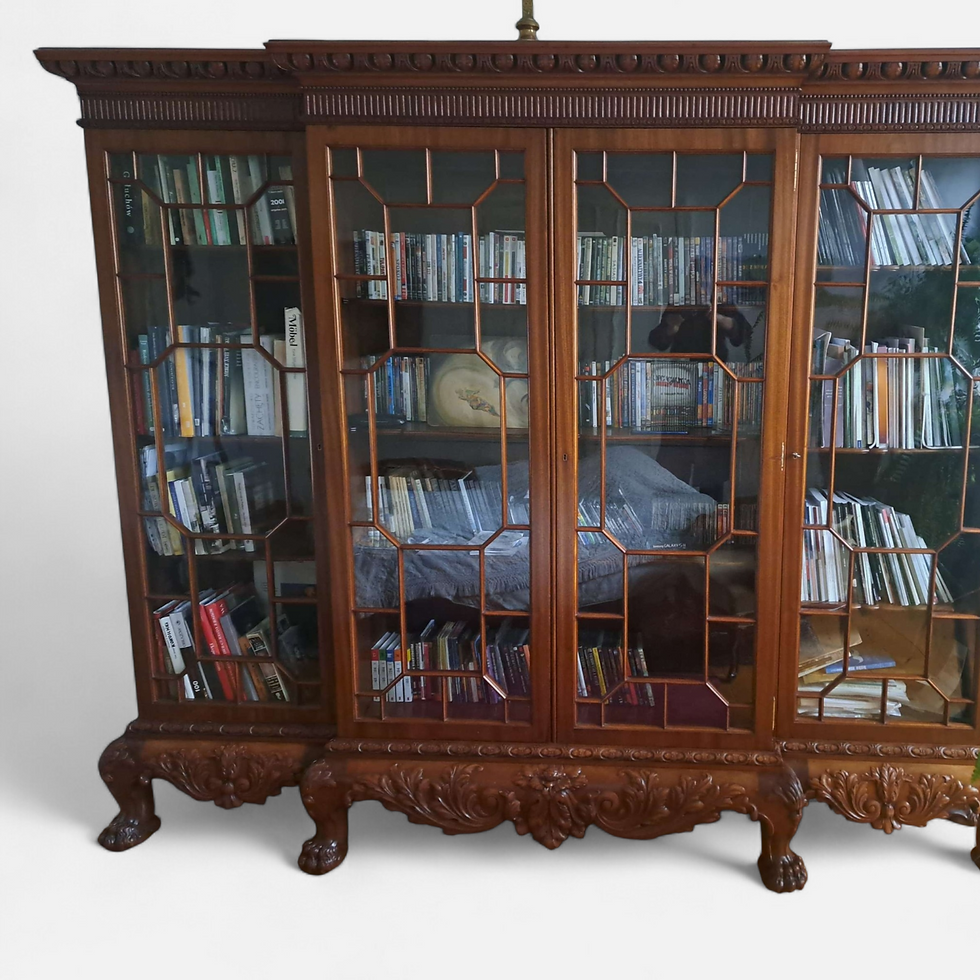Miniatura: 27. Biblioteka  około 1890 roku Mahoń 