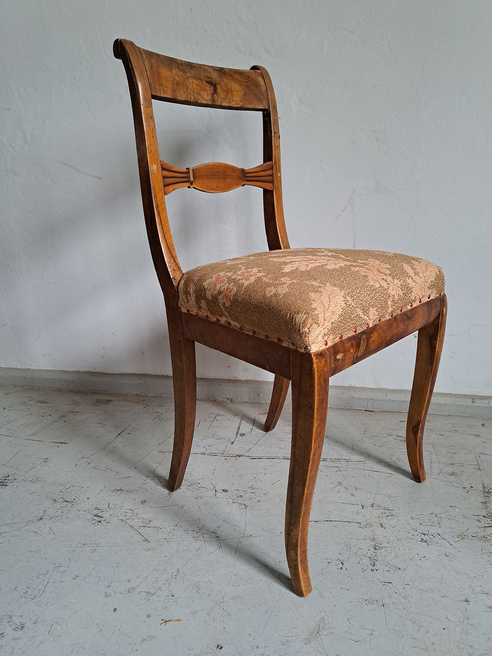 Miniatura: 110.  6 krzeseł  Biedermeier