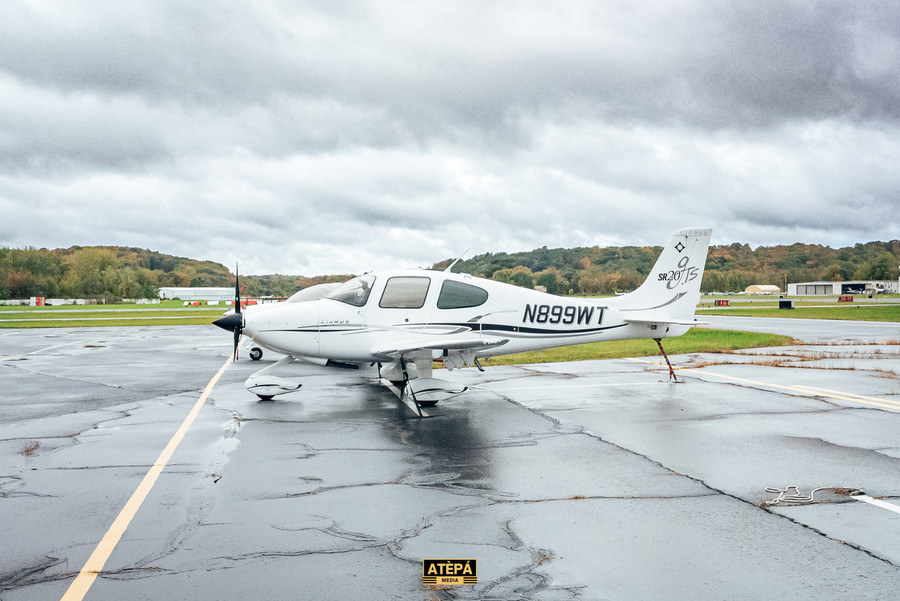 Aircraft Photography – Danbury, CT, photo 5 — Atèpá Media