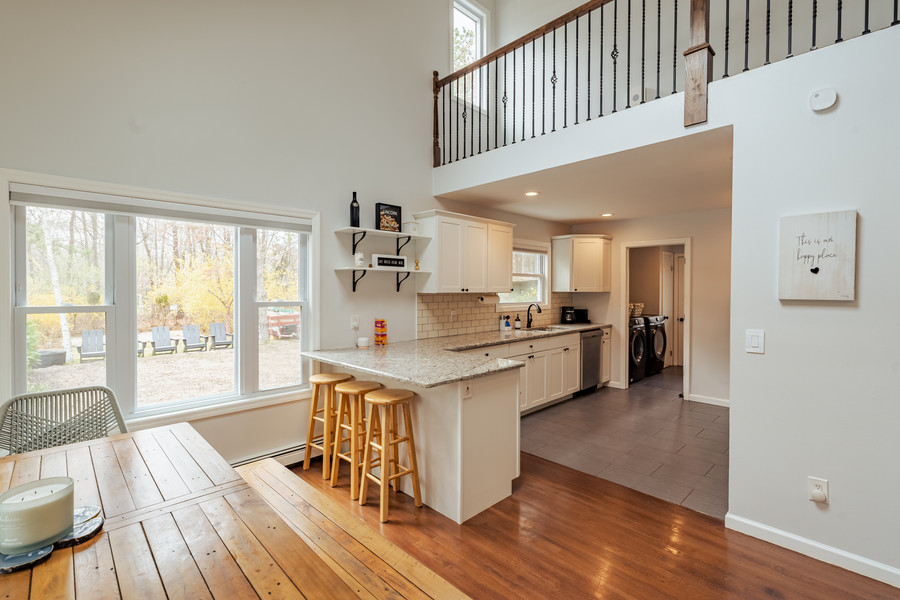 Modern Rental Property with Drone – Manorville, NY, photo 33 — Atèpá Media