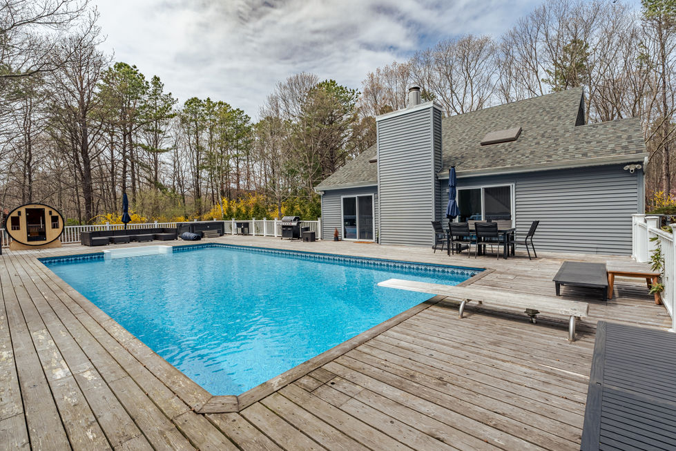 AT303305-HDR