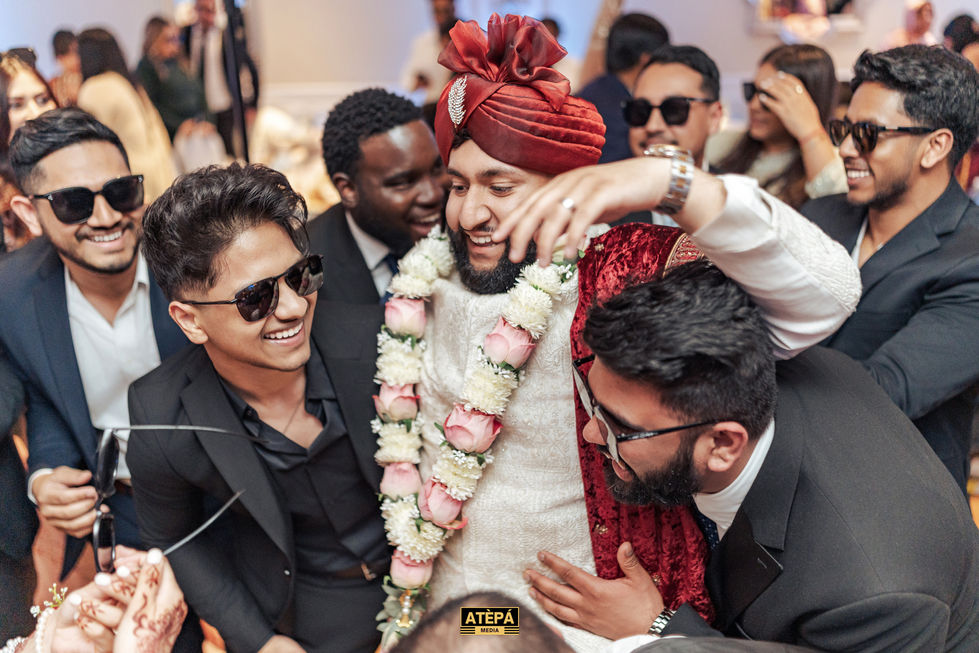 Group of people celebrating at an event.