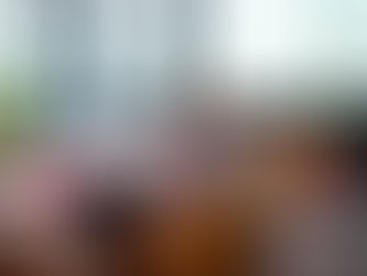 A Quintessential PIPER-HEIDSIECK Champagne Lunch with Master of Wine Ned Goodwi