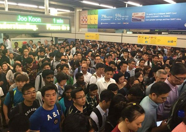 mrt-breakdown2015