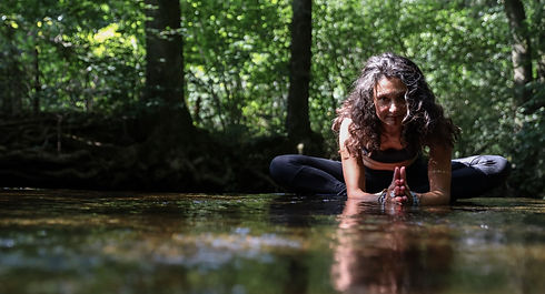 Anne Beck yogista cours yoga sonnac lieucamp cours privé