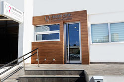 entrance dental clinic pafos
