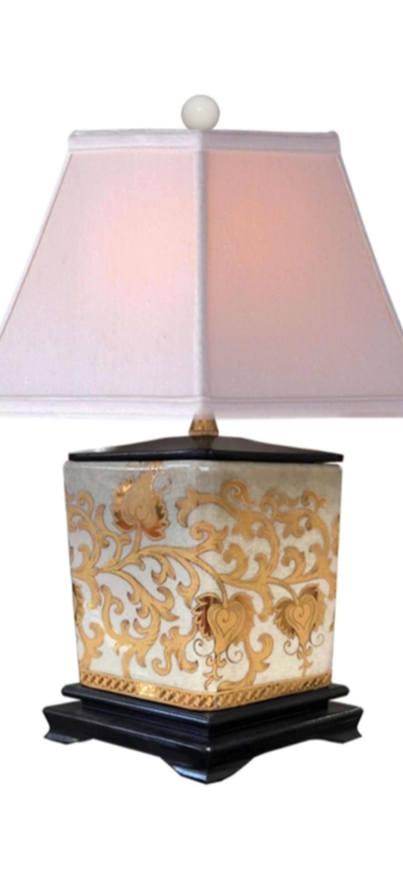 PORCELAIN GOLD TAPESTRIES DIAMOND LAMP #LPDWG106A