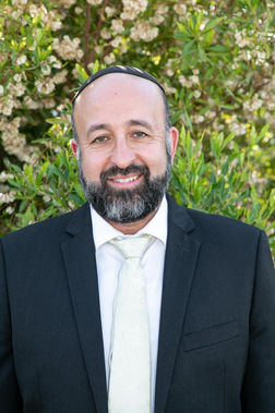 הרב דוד וקסלר מוהל מוסמך