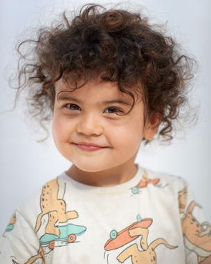 LA headshot photographer. Los Angeles kids headshots. Photographer: Nick Vitale