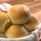 Easy-Dinner-Rolls.jpg