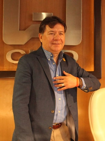 Dr. Pablo Wong González 