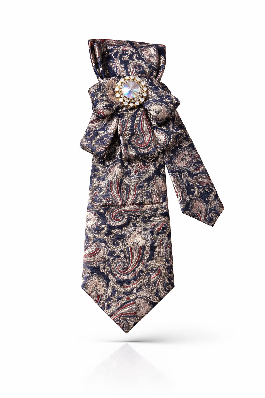 Basic Knotted Tie w/ Brooch