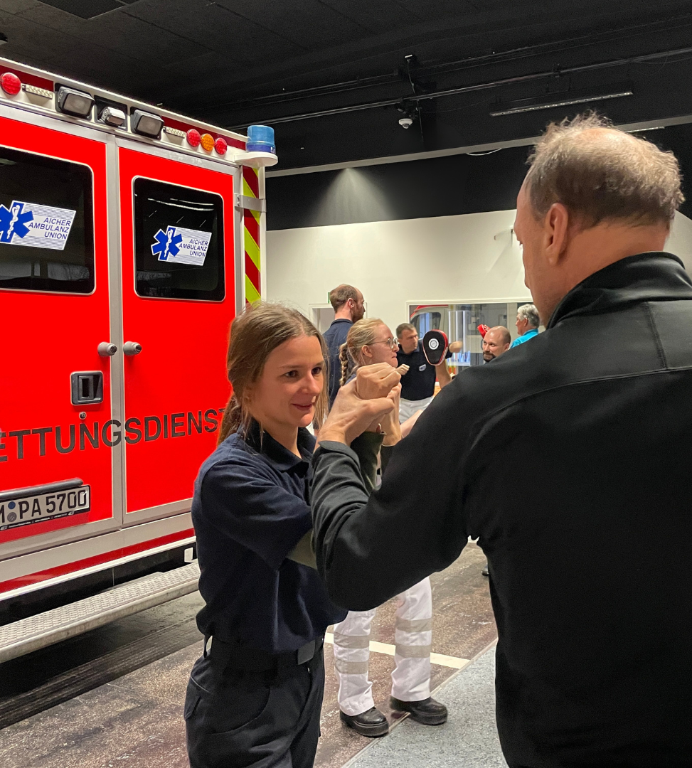 Aicher Ambulanz_11.02.26_Eigenschutz 2