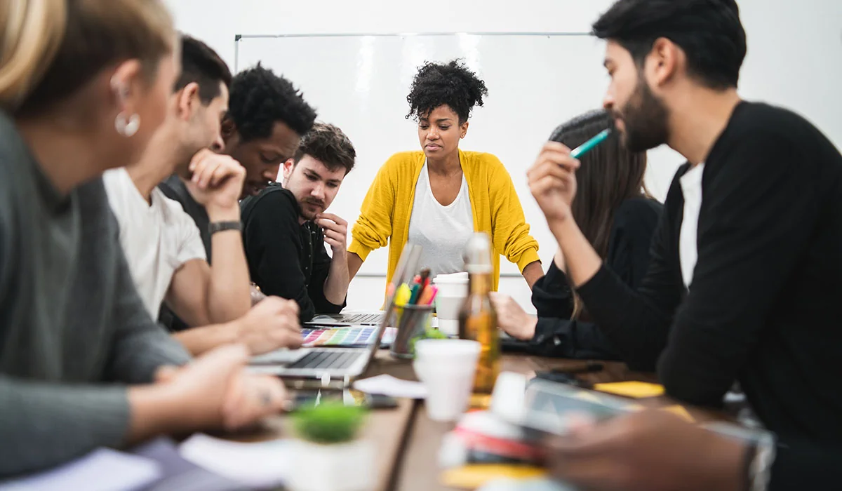Leading-Diverse-Teams-Course-Image.webp