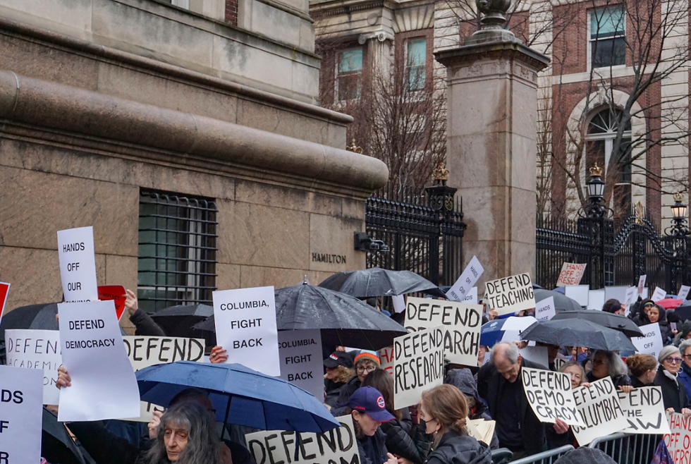 ‘Trump’s cuts kill’: AAUP hosts faculty rally denouncing University compliance with the Trump admini