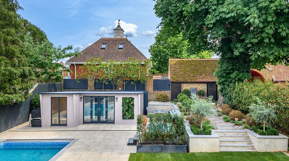 WIMBLEDON REFURBISHMENT SW19