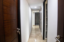COULOIR A LOUER BUREAUX 210M2 TERRASSE  SPACIEUSE franchet d esperey location bureau villa
